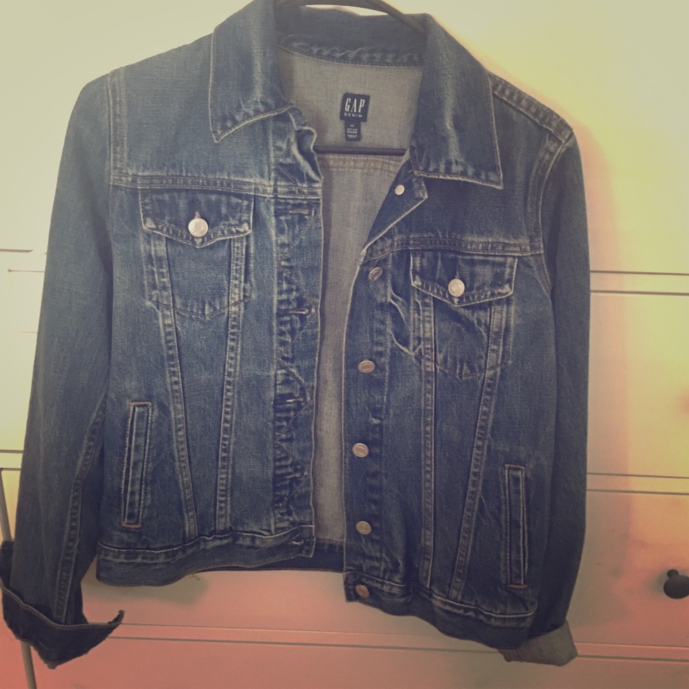 Gap XS blue jean jacket never wore